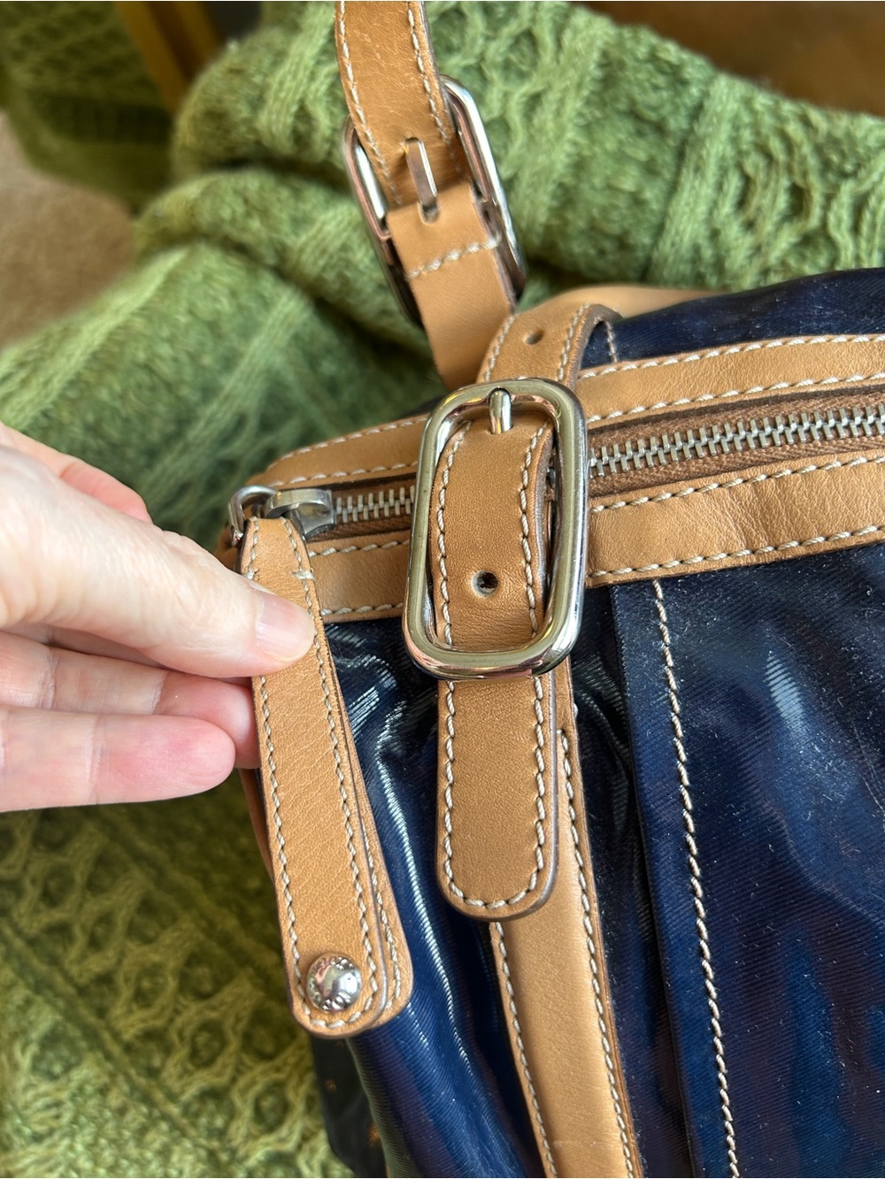 TOD’S Navy Patent Coated Canvas Satchel with Brown Leather Trim - Picture 4 of 16